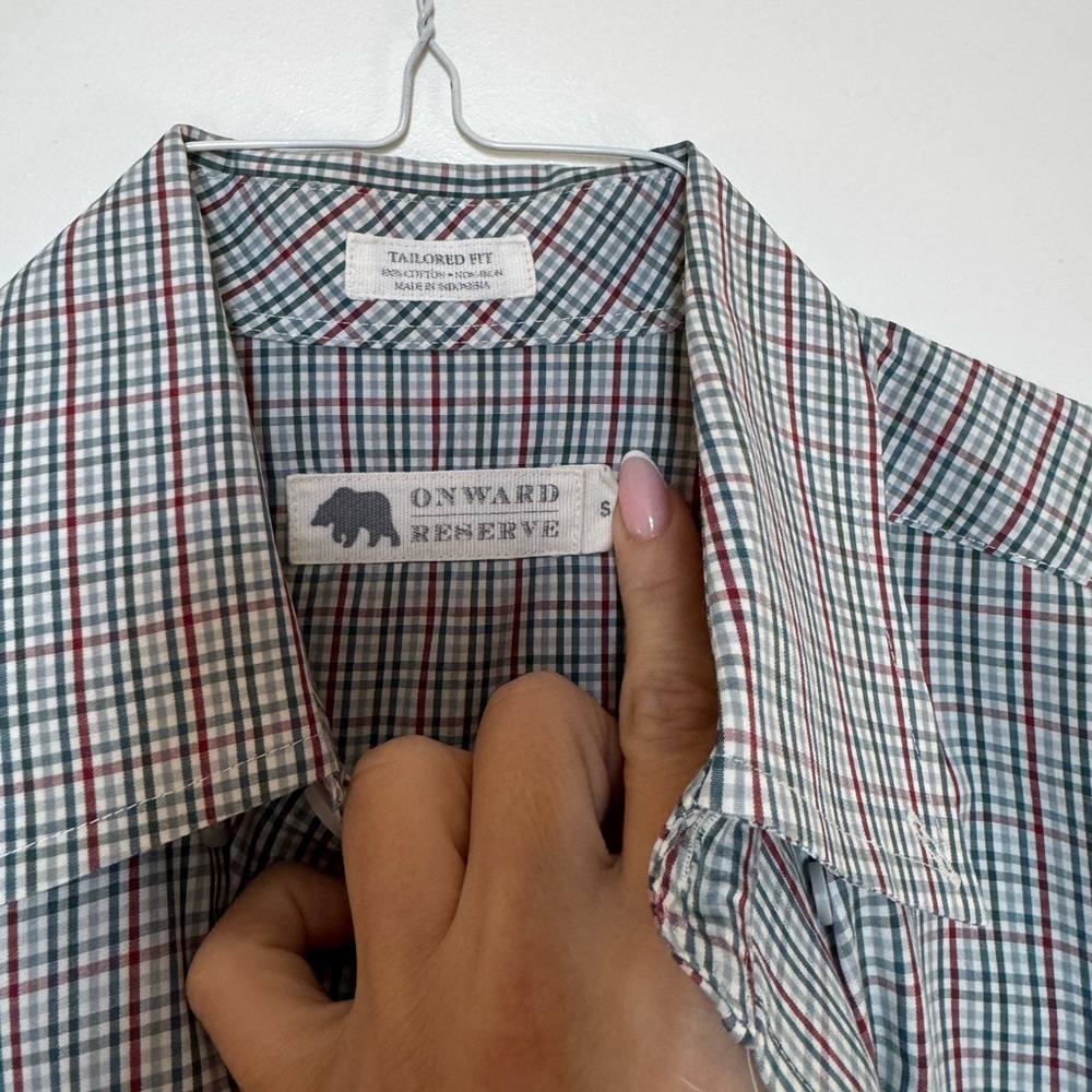 Onward Reserve Tailored Fit Shirt - Picture 2 of 3